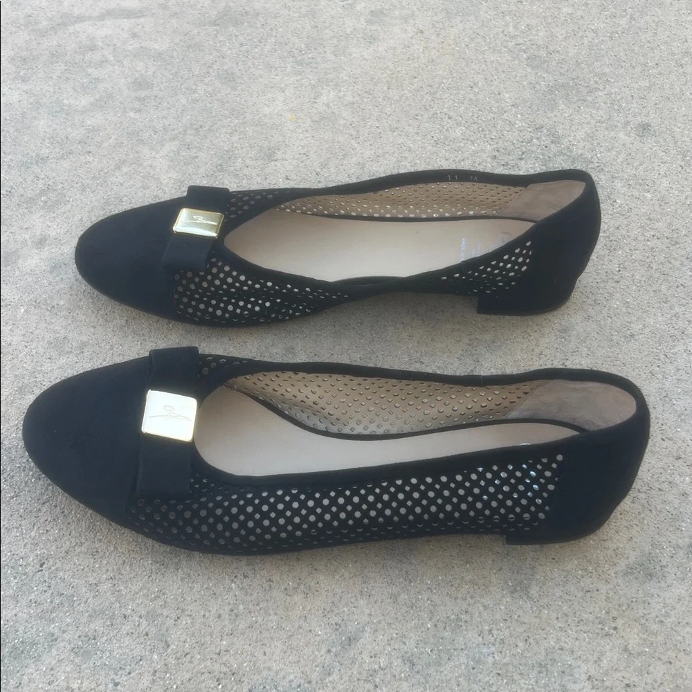 Amalfi by Rangoni Black Suede Bow Tie Gold Detail Flats Women's Size 11